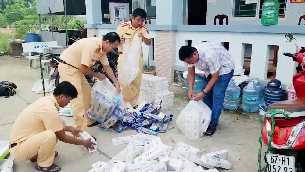 An Giang: Liên tiếp bắt giữ 4 vụ vận chuyển hàng lậu trong ngày