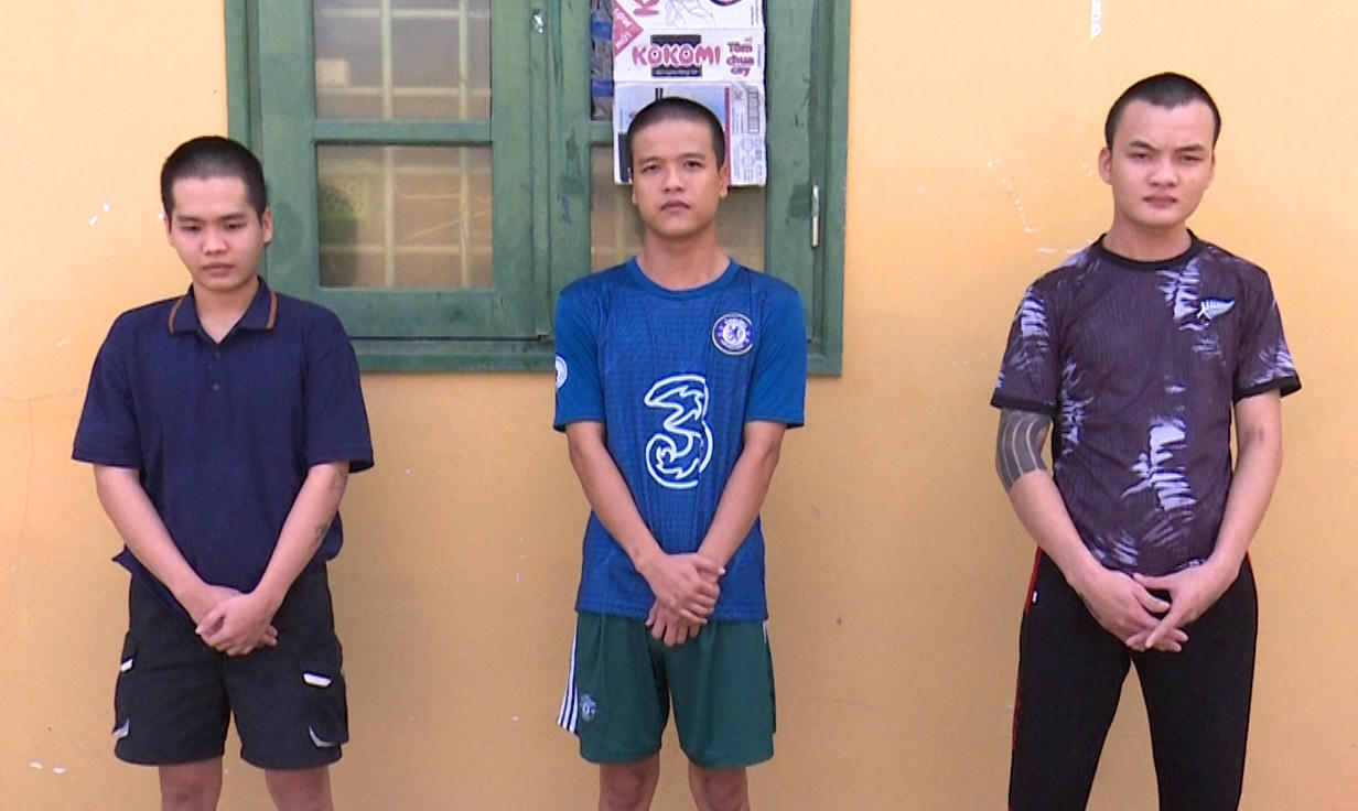 Khởi tố 3 đối tượng mua bán và tổ chức sử dụng trái phép chất ma tuý tại An Giang