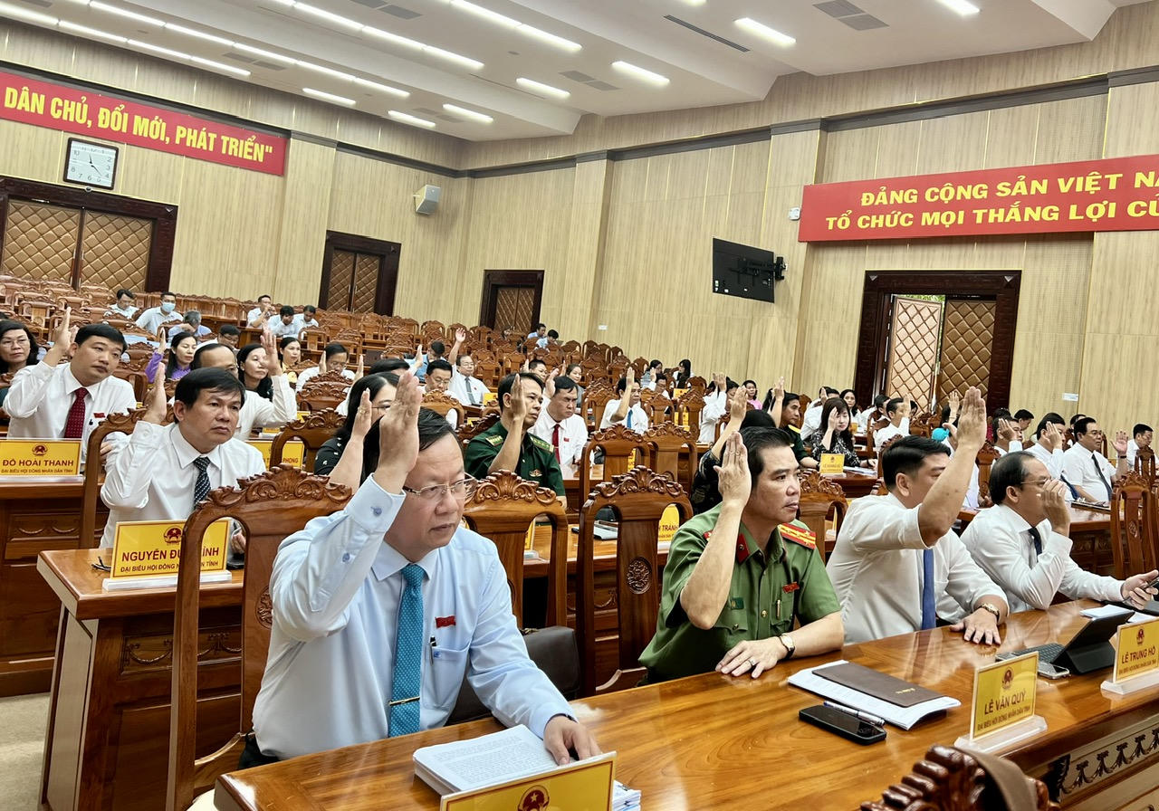 Kiên Giang thông qua 25 nghị quyết về phát triển kinh tế - xã hội địa phương