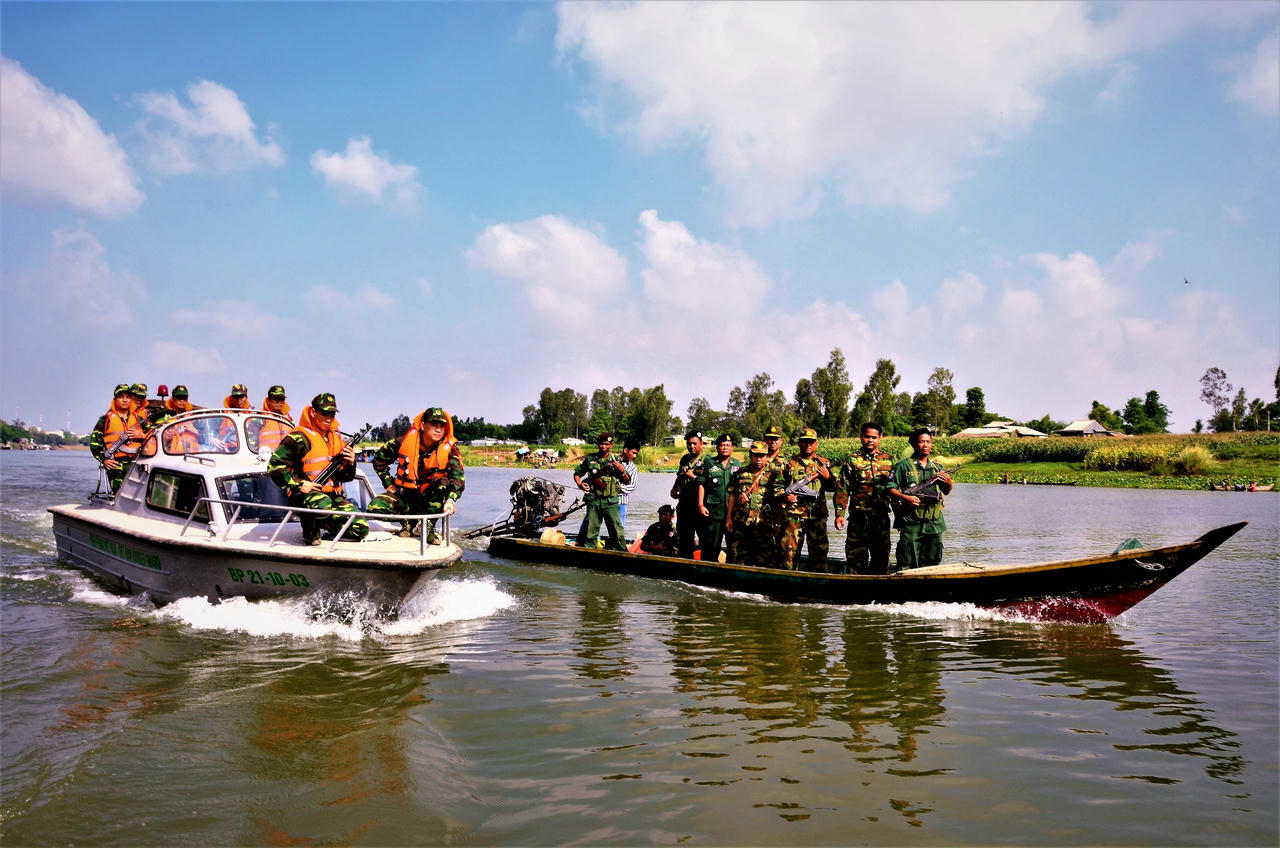 Cán bộ, chiến sĩ biên phòng An Giang bảo vệ vững chắc chủ quyền lãnh thổ, biên giới quốc gia