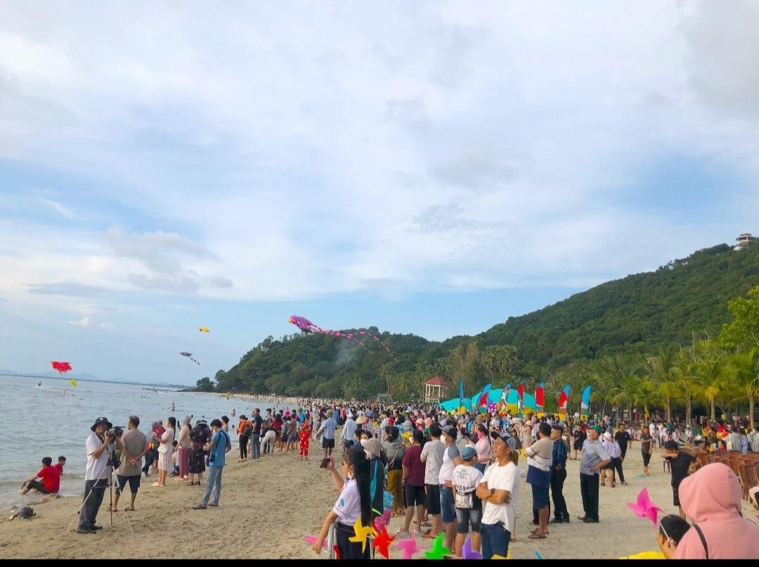 Hà Tiên (Kiên Giang): Thành phố năng động phát triển