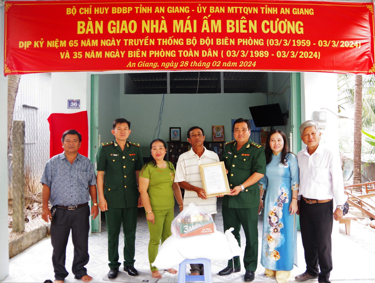 An Giang: Ngày hội Biên phòng toàn dân ở huyện Tri Tôn và Thành phố Châu Đốc