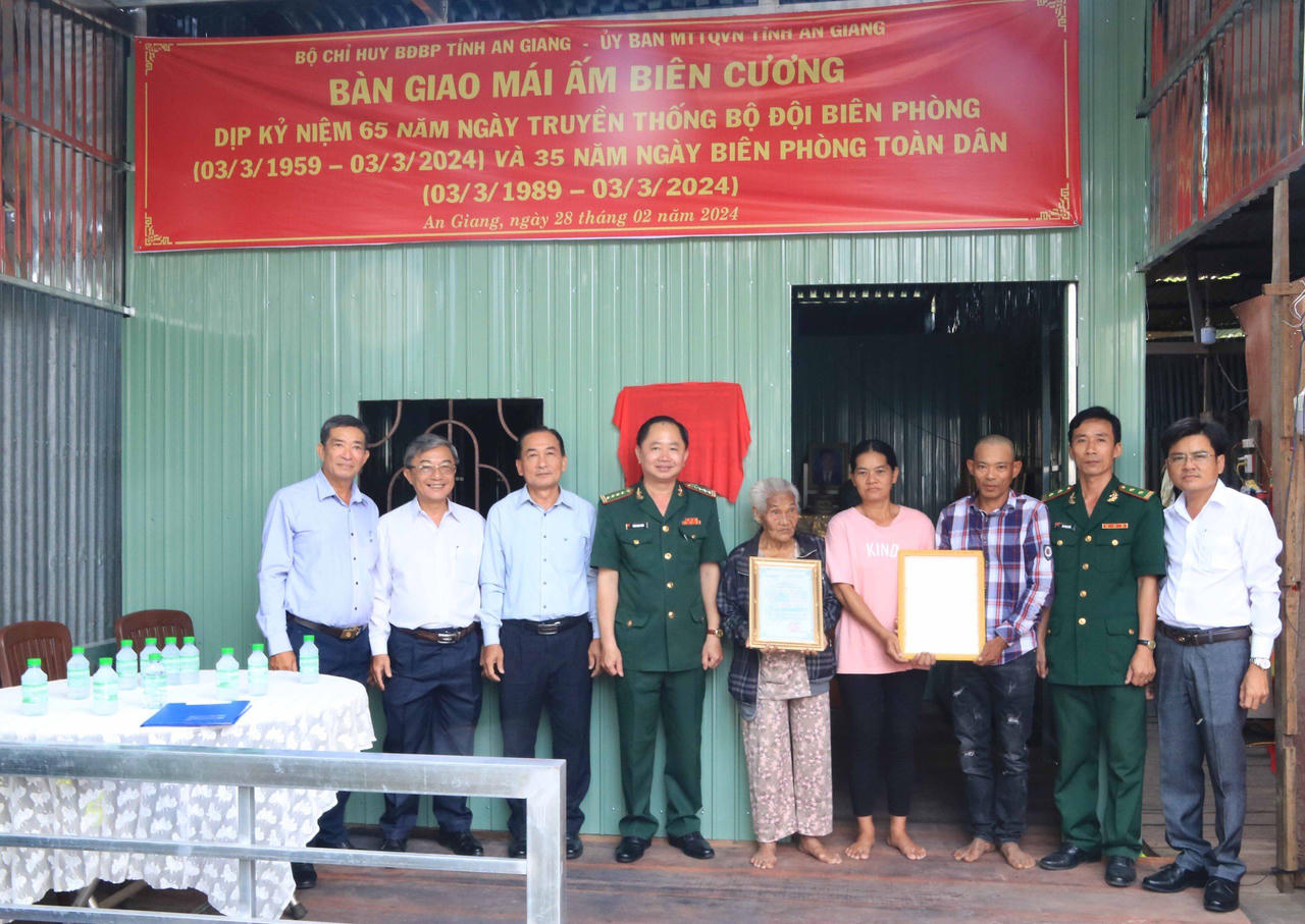 An Giang: Ngày hội Biên phòng toàn dân ở huyện Tri Tôn và Thành phố Châu Đốc