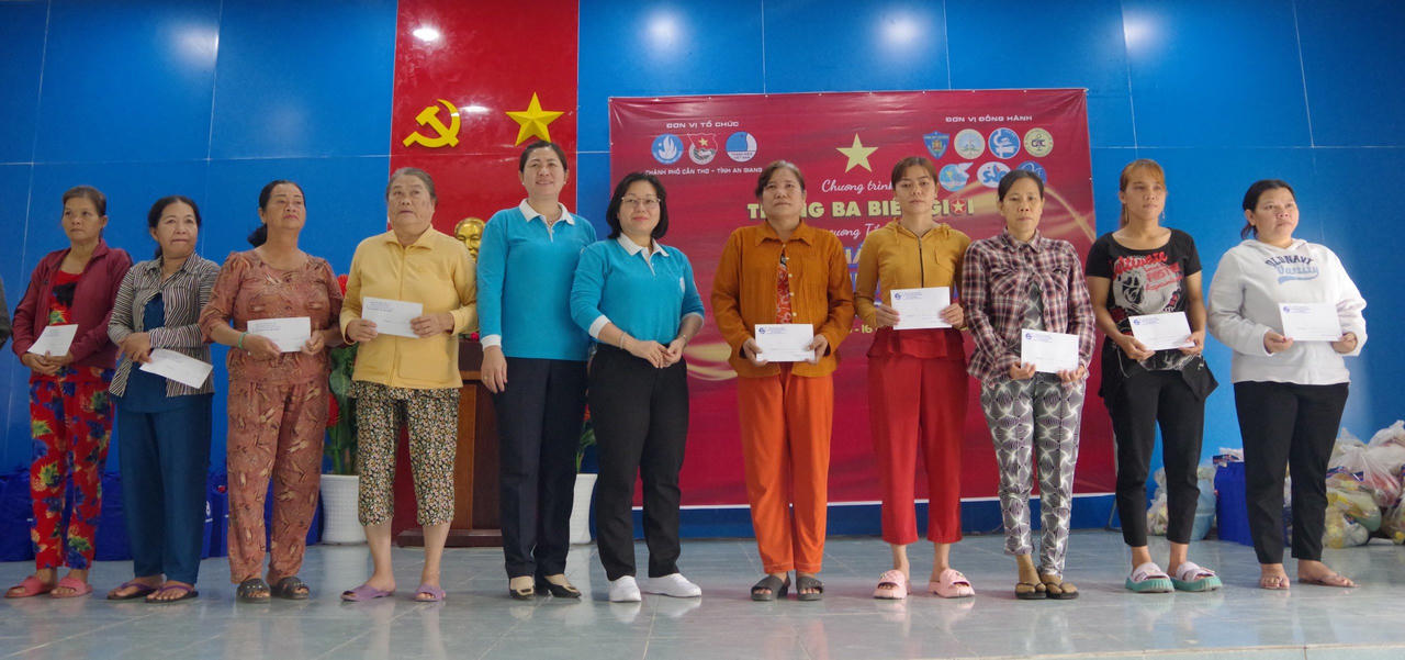 An Giang: Dấu ấn tuổi trẻ trong chương trình “Tháng Ba biên giới” tại Thành phố Châu Đốc