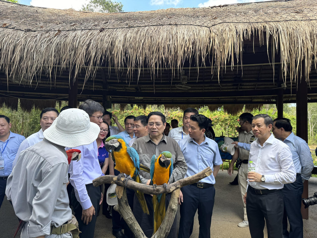 Thủ tướng Chính phủ Phạm Minh Chính khảo sát nhiều địa điểm ở Phú Quốc