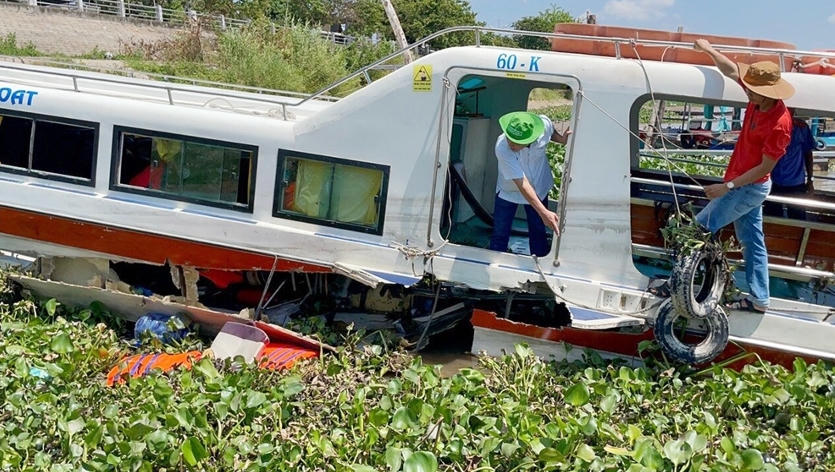  Bắt tạm giam người điều khiển tàu khách gây tai nạn trên sông Tiền