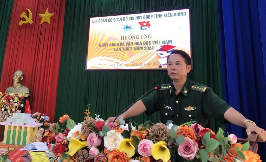 Biên phòng Kiên Giang hưởng ứng ngày sách và văn hóa đọc Việt Nam