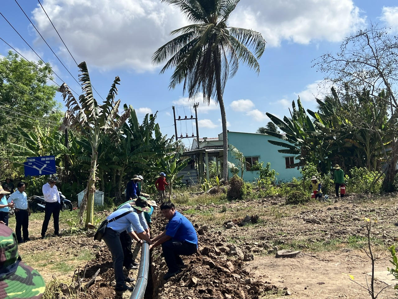 Đầu tư 10km tuyến ống cấp nước sinh hoạt cho người dân U Minh Thượng 
