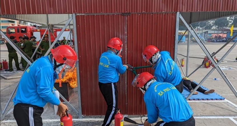 An Giang: Sôi nổi Hội thi “Tổ liên gia an toàn phòng cháy chữa cháy”