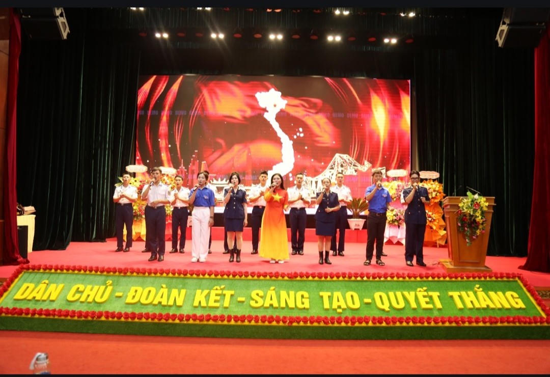 Các đơn vị Vùng Cảnh sát biển 4 tổ chức đại hội thi đua Quyết thắng 