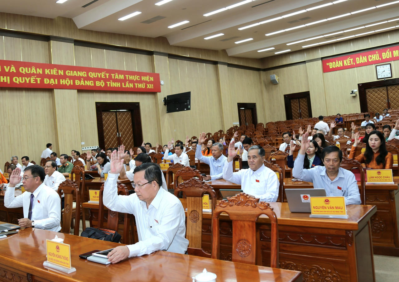 Kiên Giang thông qua 6 nghị quyết thúc đẩy phát triển kinh tế - xã hội