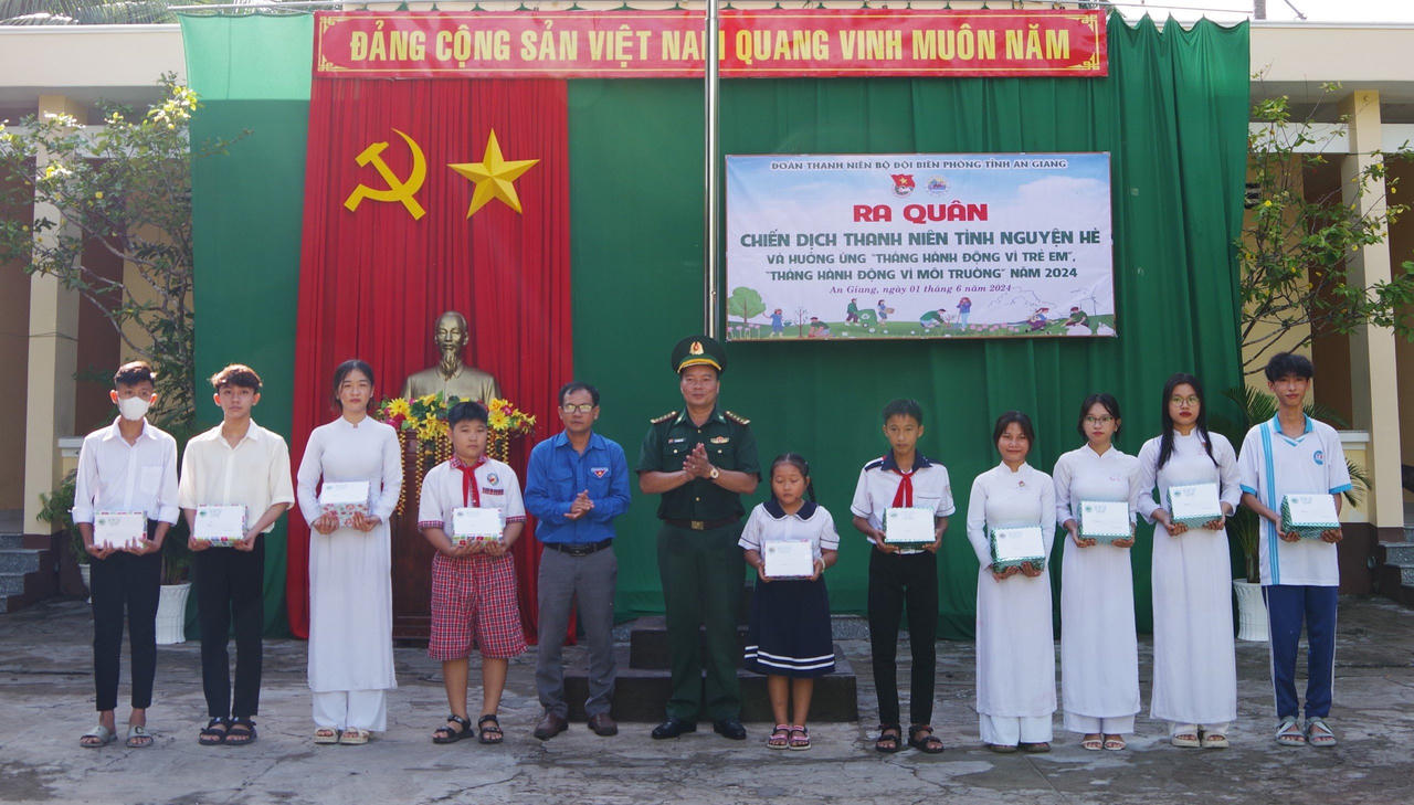 BĐBP An Giang ra quân chiến dịch “Thanh niên tình nguyện Hè” năm 2024