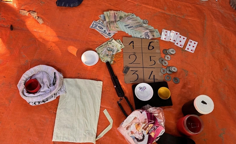 Triệt phá sòng bạc quy mô lớn, bắt giữ 16 đối tượng