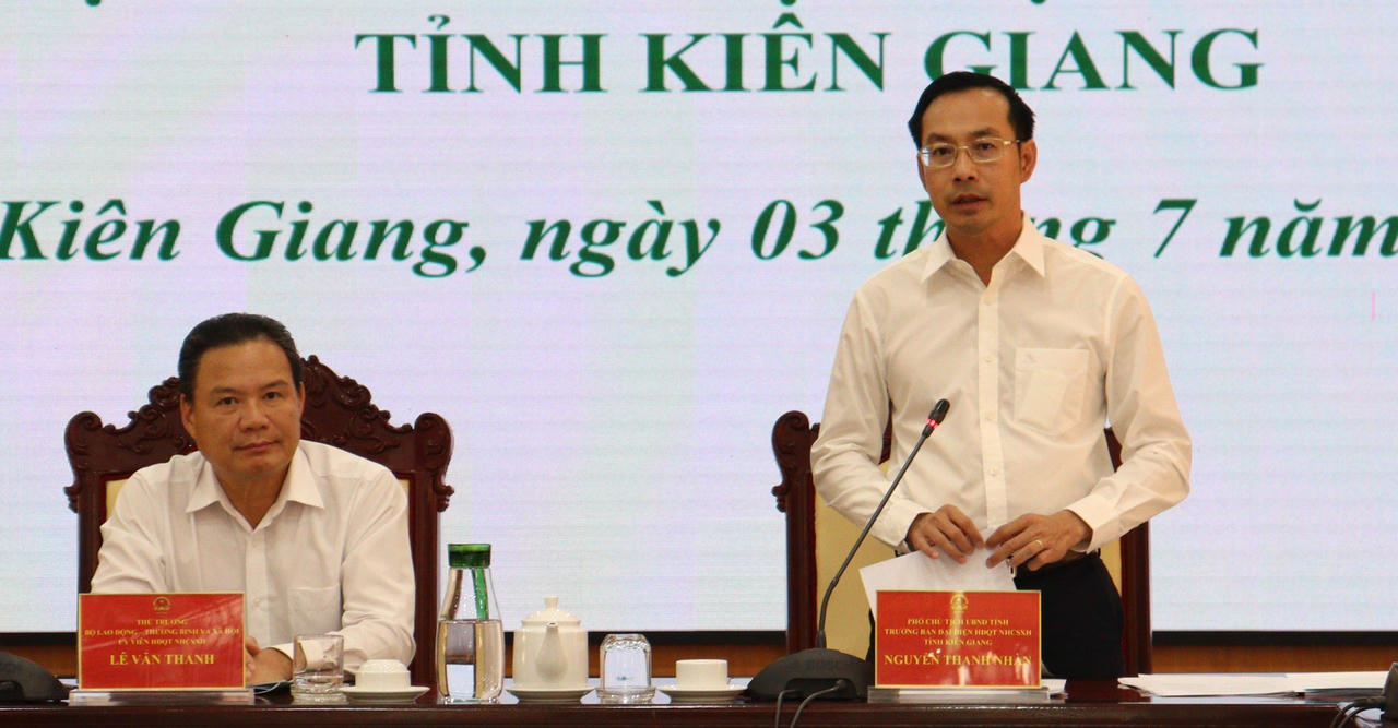 Đoàn kiểm tra giám sát của HĐQT Ngân hàng Chính sách xã hội Việt Nam làm việc tại Kiên Giang