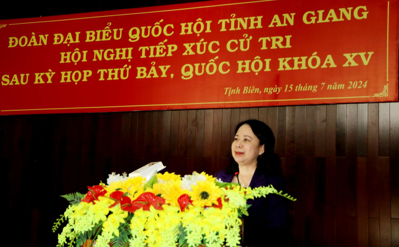 Phó Chủ tịch nước tiếp xúc cử tri thị xã Tịnh Biên, tỉnh An Giang