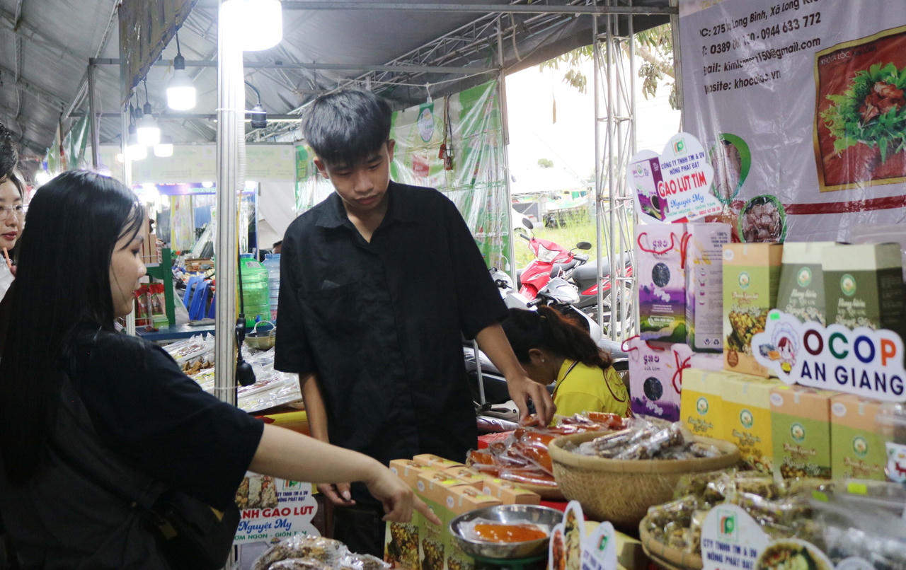 Đặc sắc Ngày hội Bánh dân gian Nam Bộ - An Giang năm 2024