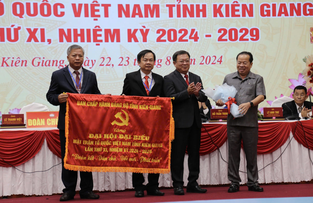 Ông Lê Thanh Việt tái đắc cử chức Chủ tịch Ủy ban MTTQ Việt Nam tỉnh Kiên Giang