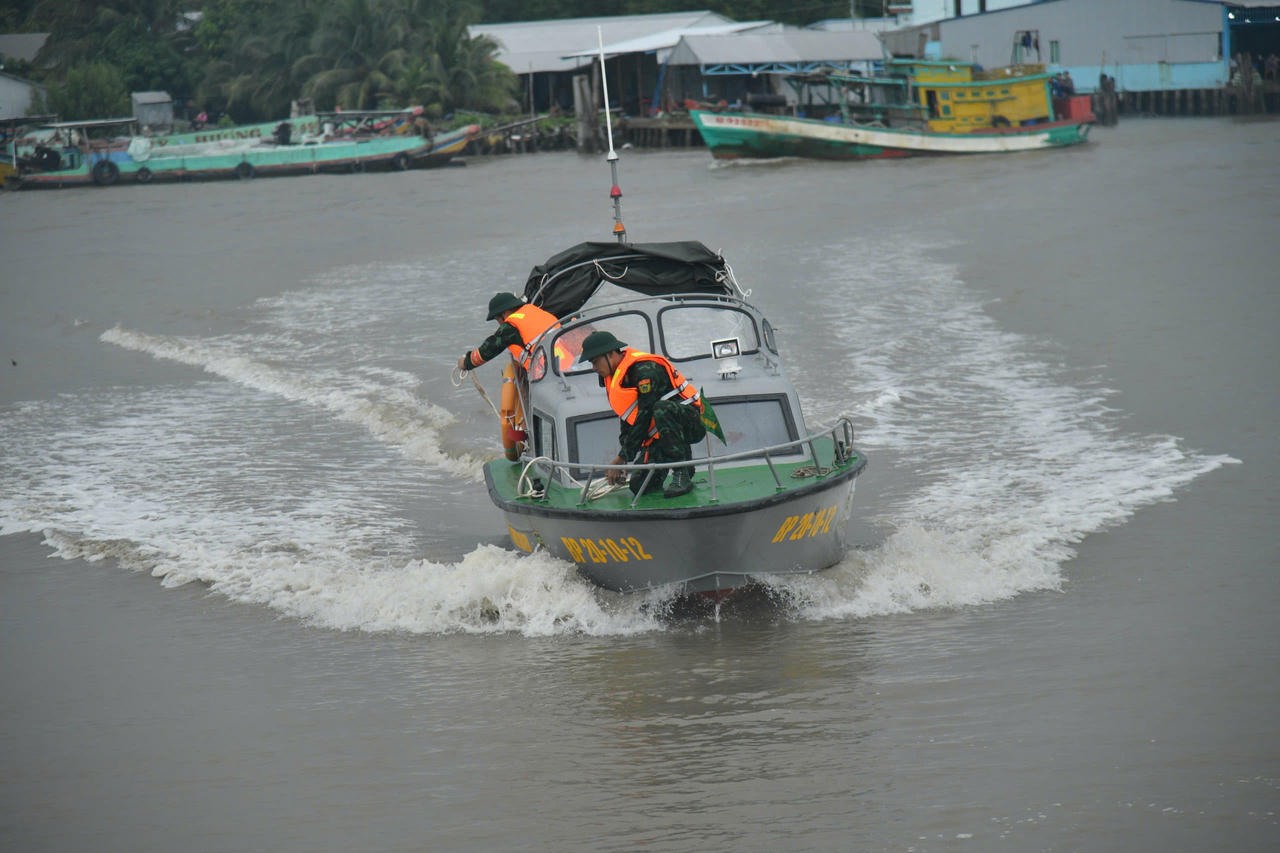 Bí thư Tỉnh ủy Kiên Giang tham dự diễn tập phòng chống thiên tai và tìm kiếm cứu nạn