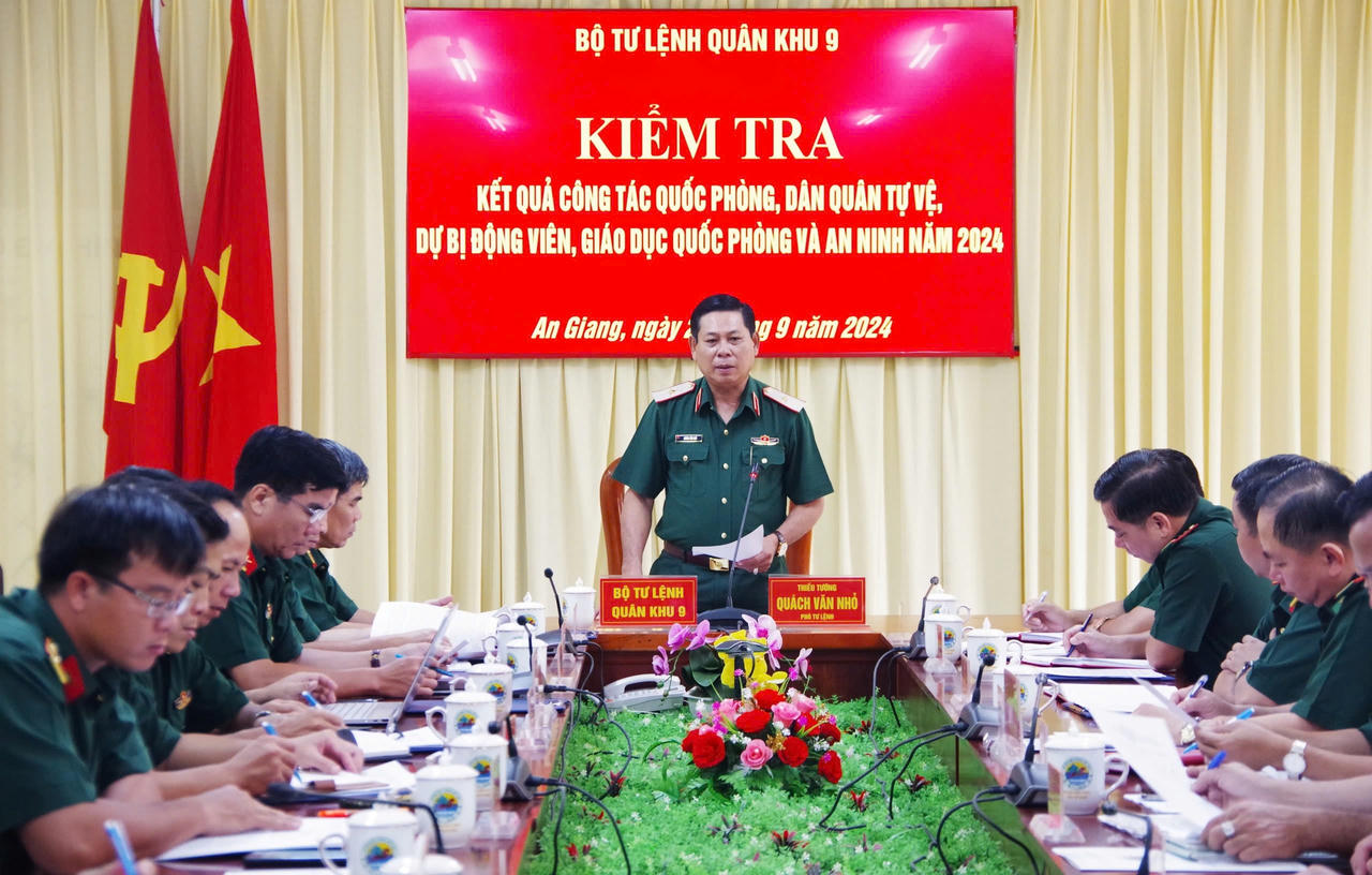 Kiểm tra công tác giáo dục Quốc phòng và An ninh tại Bộ đội Biên phòng tỉnh An Giang