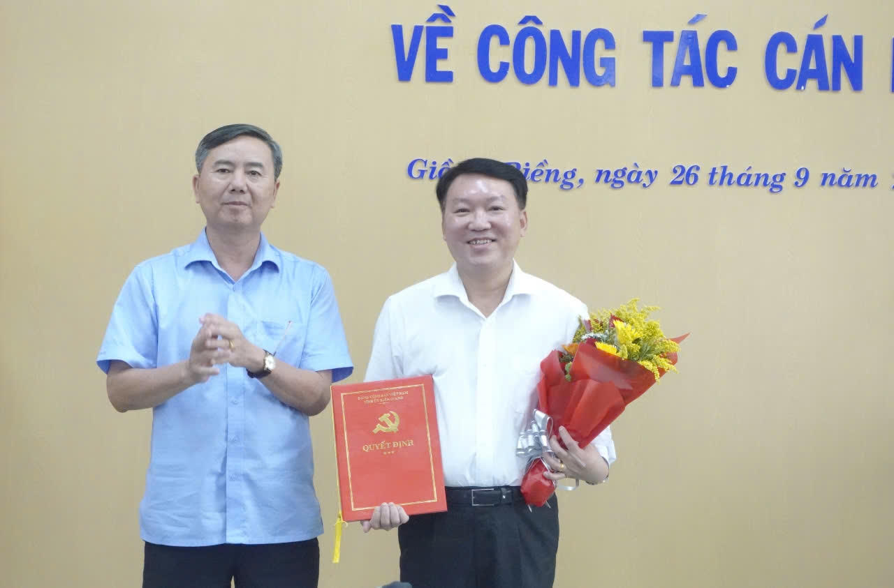 Ông Trần Minh Thể giữ chức Bí thư Huyện ủy Giồng Riềng 