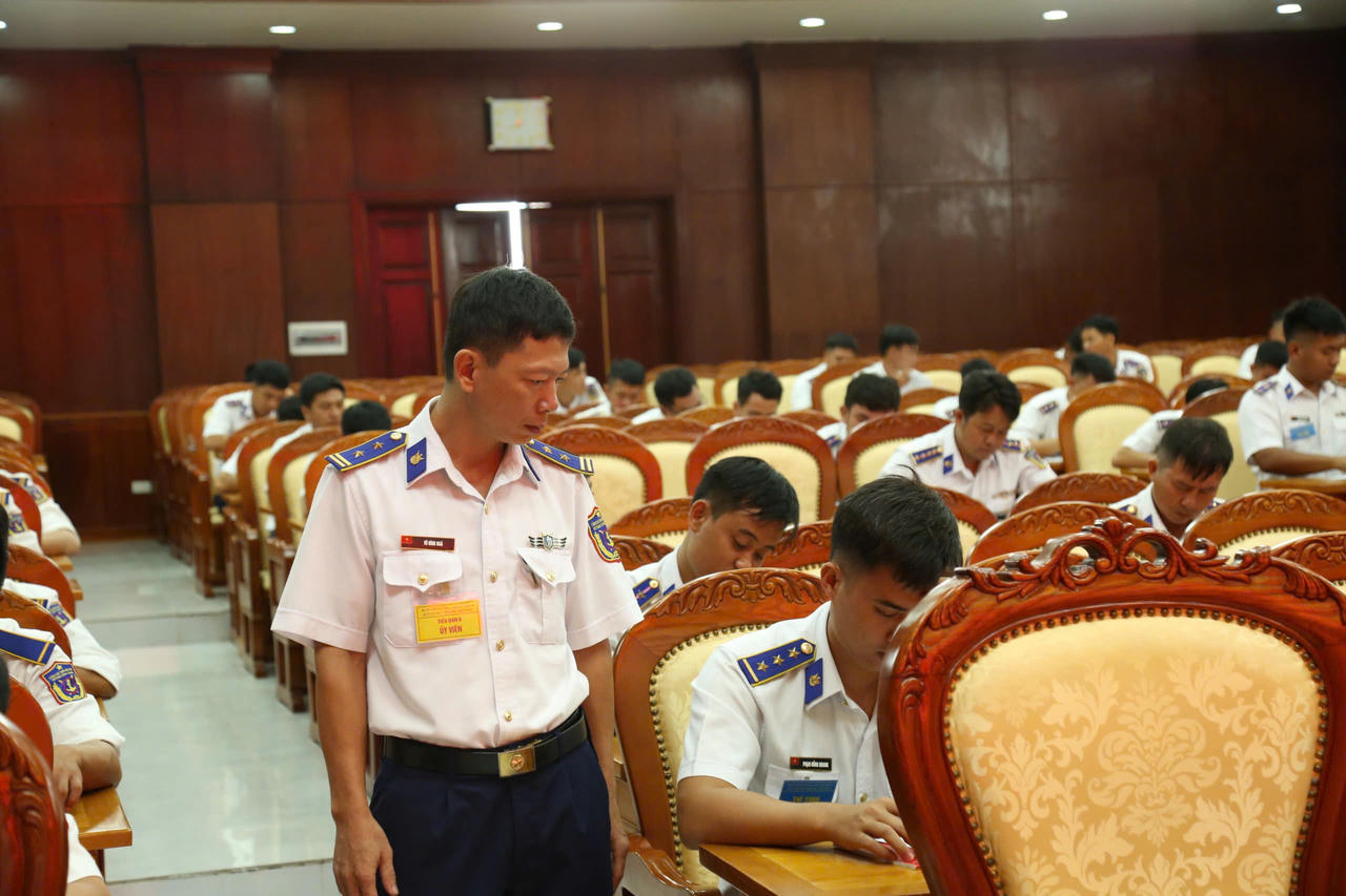 BTL Vùng Cảnh sát biển 4 tổ chức hội thi tàu, xuồng, xe tốt 