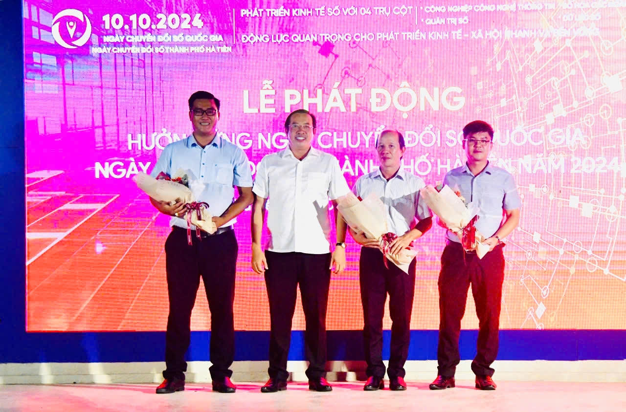 Hà Tiên đẩy mạnh sử dụng, cung cấp các nền tảng số 