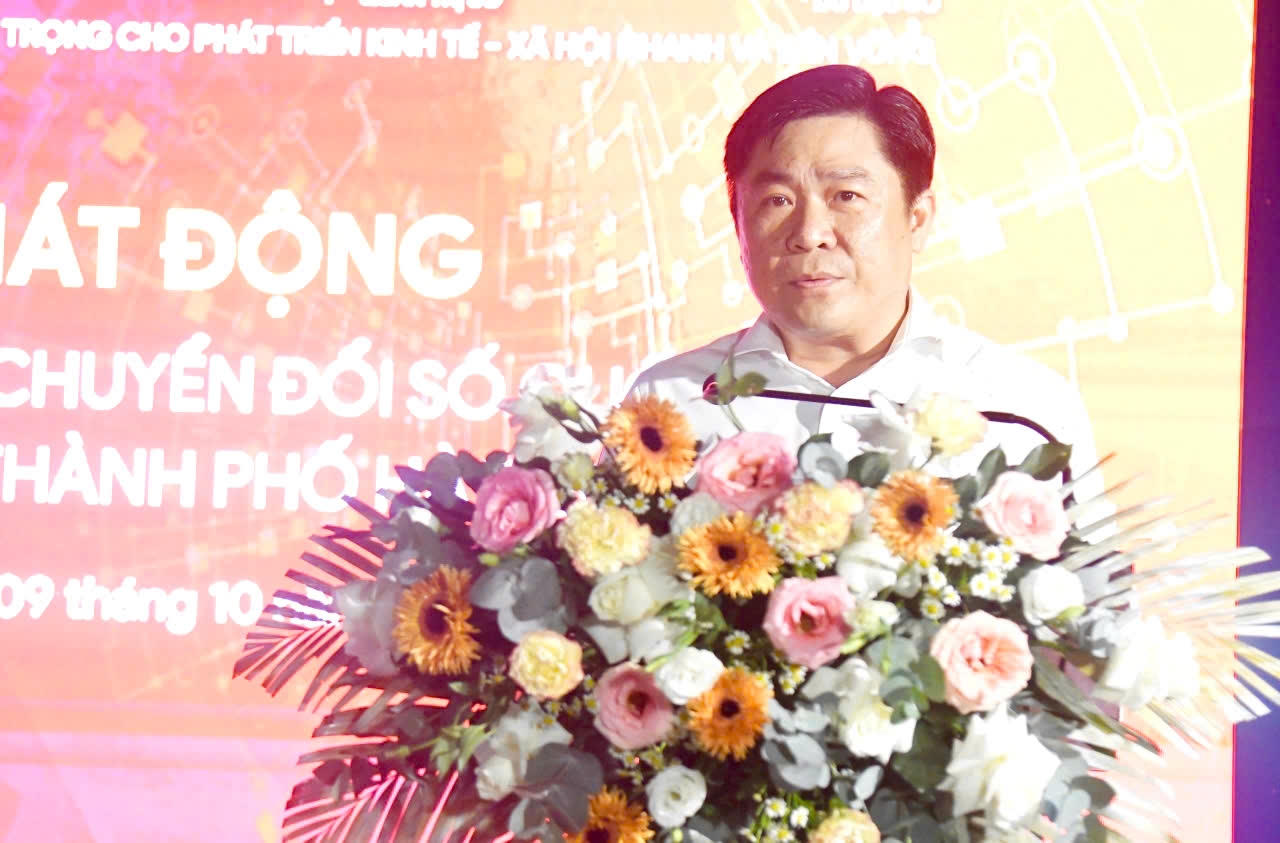 Hà Tiên đẩy mạnh sử dụng, cung cấp các nền tảng số 