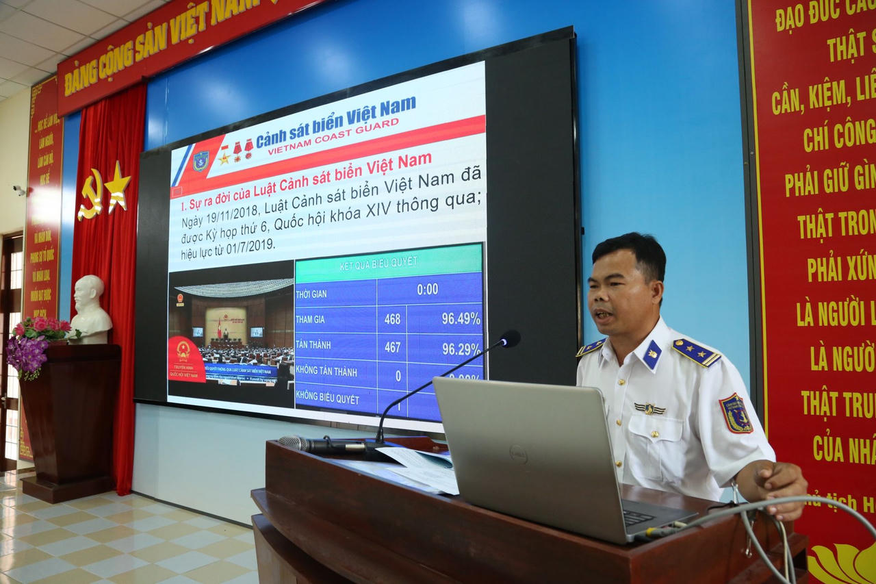 BTL Vùng Cảnh sát Biển 4 tuyên truyền, phổ biến pháp luật tại TP Phú Quốc