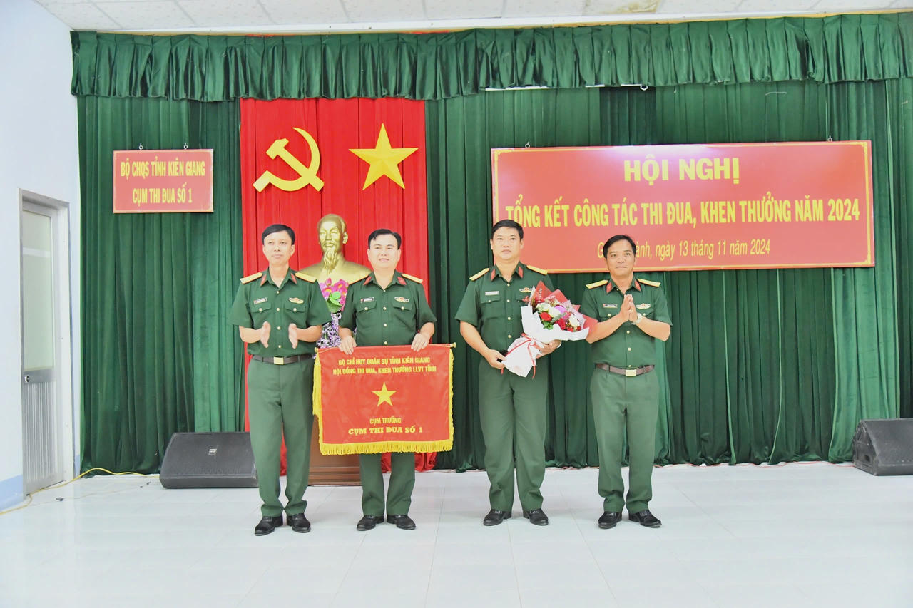 Kiên Giang: Bộ CHQS tỉnh tổng kết công tác thi đua, khen thưởng và phong trào thi đua Quyết thắng năm 2024