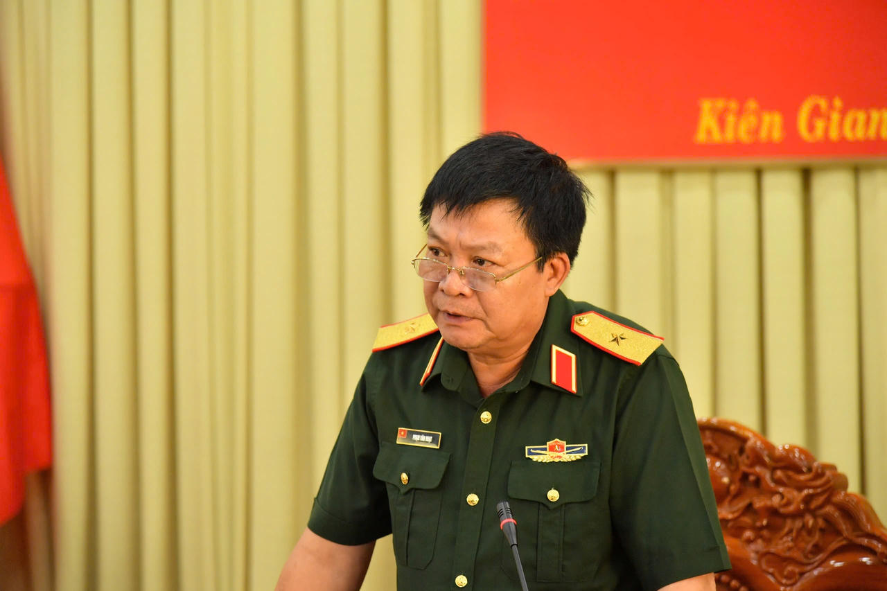 Bộ Quốc phòng kiểm tra toàn diện Bộ CHQS tỉnh Kiên Giang