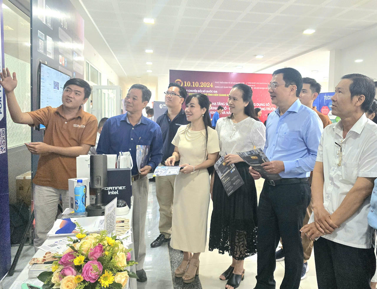 Chuyển đổi số góp phần thúc đẩy phát triển kinh tế - xã hội ở Kiên Giang