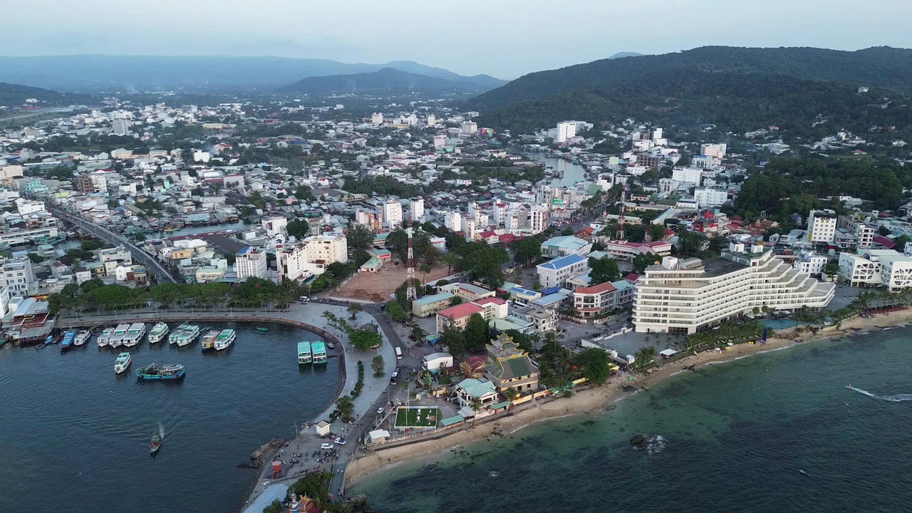 Phú Quốc quyết liệt vì một thành phố xanh