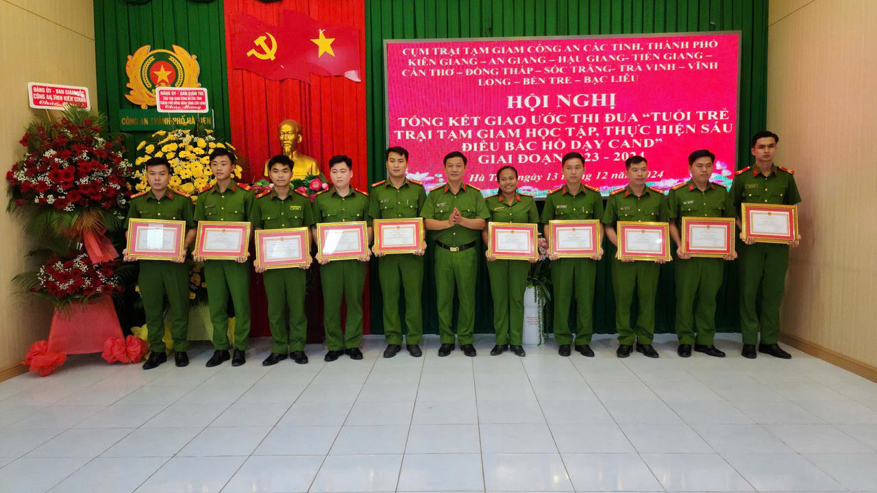 Cụm Trại Tạm giam Công an 11 tỉnh thành khu vực ĐBSCL trao đổi nghiệp vụ 