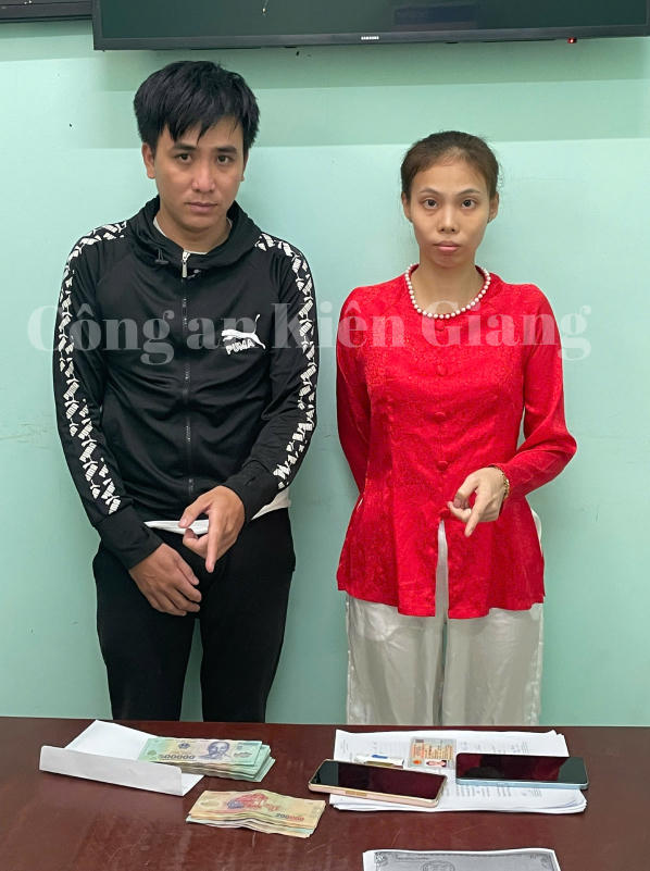 Bắt khẩn cấp đối tượng đe dọa tung hình ảnh nhạy cảm nhằm chiếm đoạt tài sản