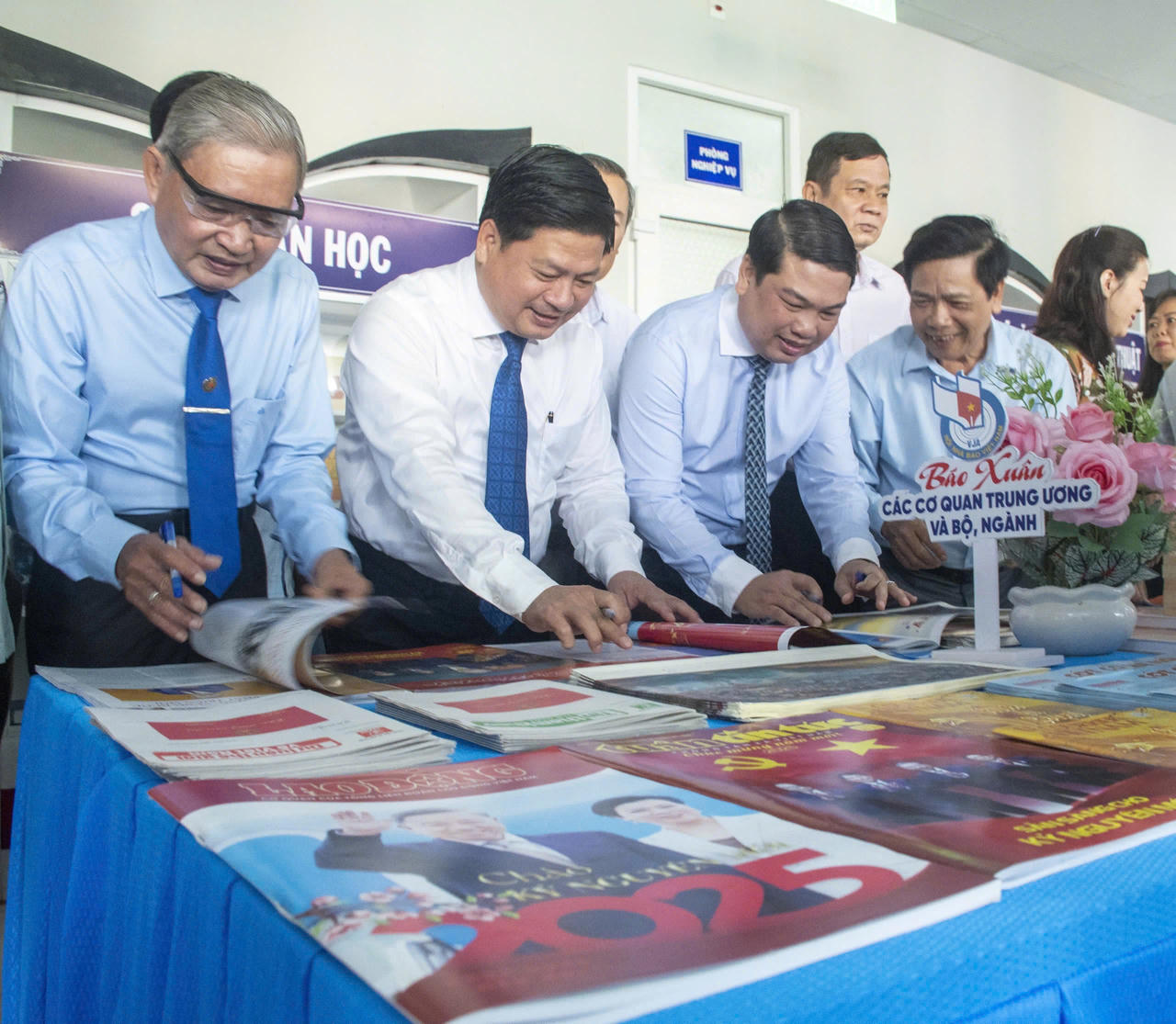 Khai mạc Hội báo Xuân Ất Tỵ tỉnh Kiên Giang năm 2025