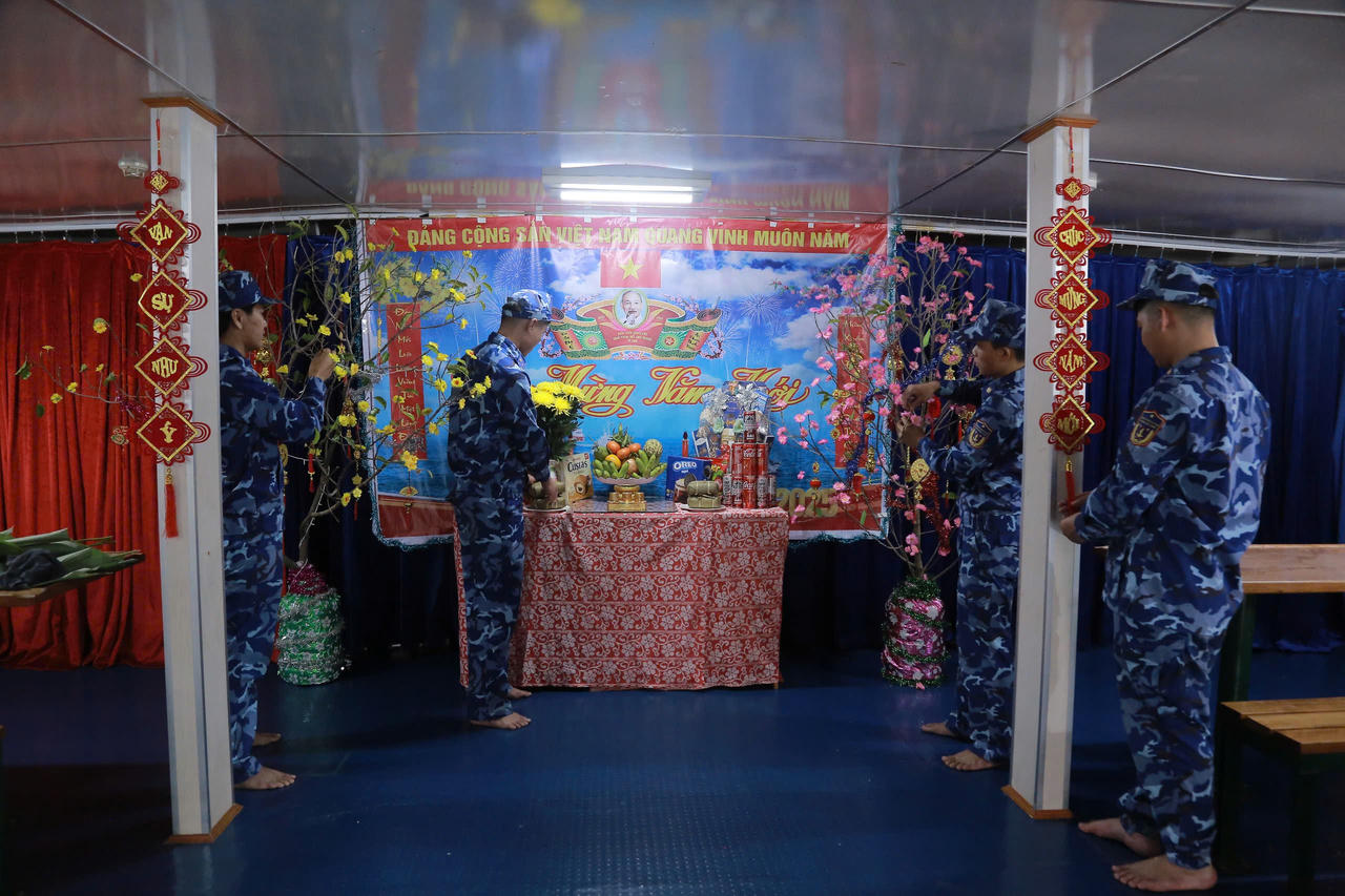 Hải trình giữ biển ngày giáp Tết