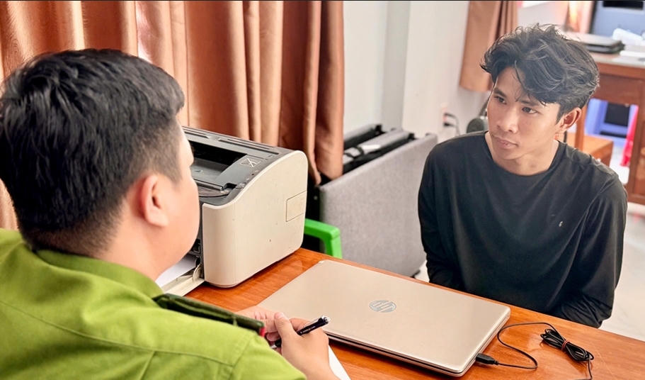 Bắt giữ các đối tượng dùng hung khí giải quyết mâu thuẫn 