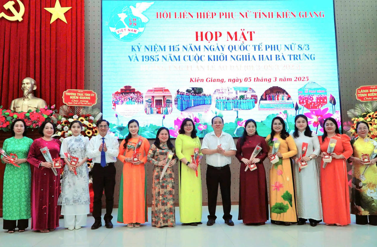 Kiên Giang: Kỷ niệm 115 năm ngày Quốc tế phụ nữ 8/3 và 1985 năm cuộc khởi nghĩa Hai Bà Trưng
