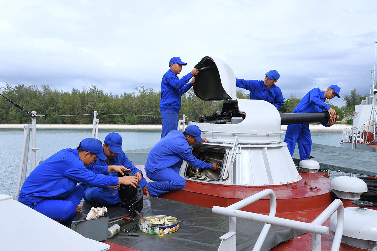 Lữ đoàn 175 tuyên dương quân nhân chuyên nghiệp tiêu biểu, xuất sắc