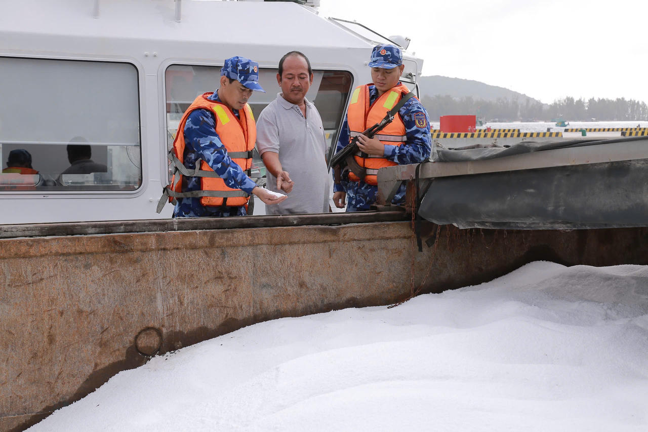 BTL Vùng Cảnh sát biển 4 tích cực chủ động đấu tranh, trấn áp tội phạm