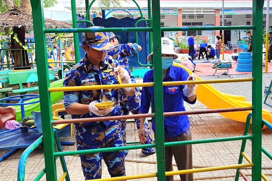 'Ngày thứ 7 tình nguyện' của vùng 5 Hải quân