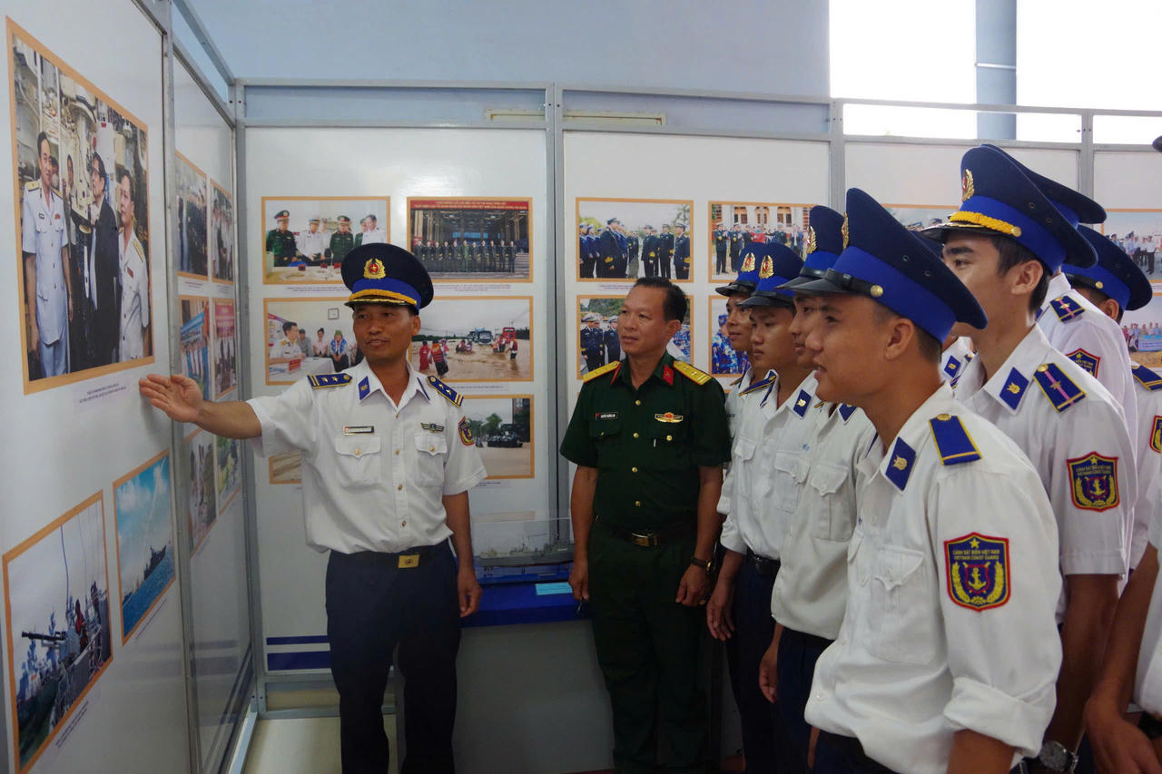 Hải đoàn 42: Sôi nổi các hoạt động chào mừng ngày truyền thống Hải đoàn