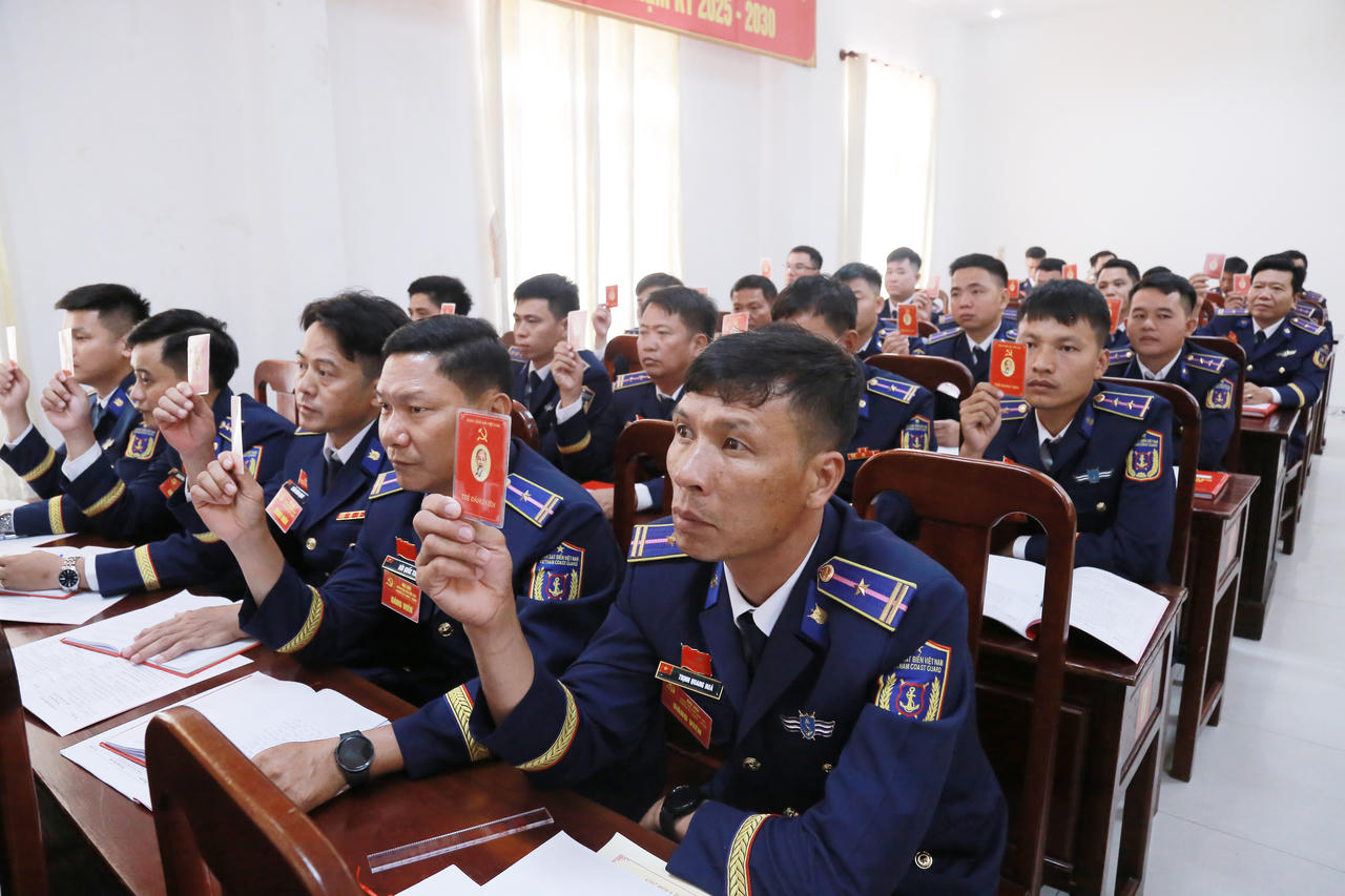 Đảng bộ Hải đội 401 tổ chức thành công đại hội nhiệm kỳ 2025 - 2030