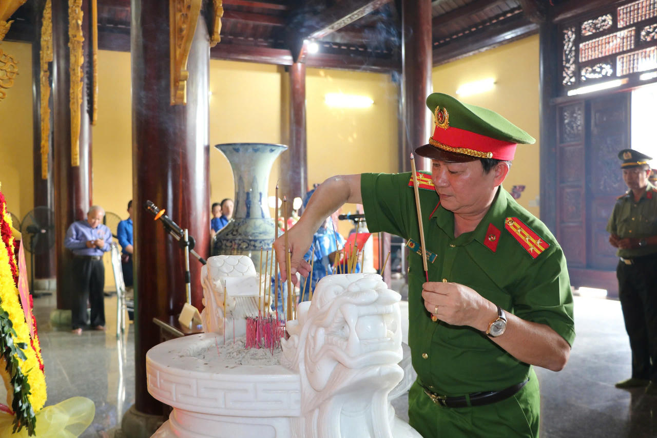 Công tỉnh Kiên Giang tổ chức nhiều hoạt động thiết thực nhân dịp Giỗ tổ Hùng Vương