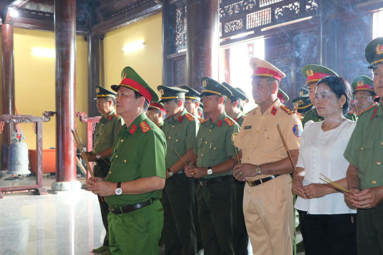 Công tỉnh Kiên Giang tổ chức nhiều hoạt động thiết thực nhân dịp Giỗ tổ Hùng Vương