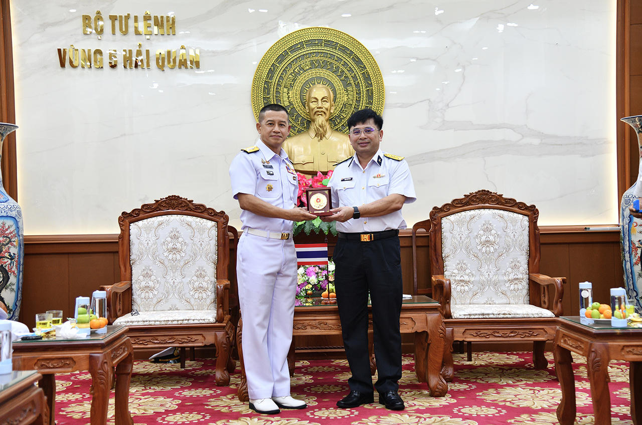 Tàu Hải quân Hoàng gia Thái Lan thăm Việt Nam