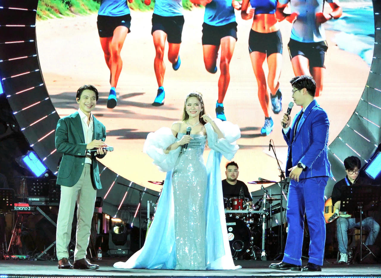 Gần 5.000 vận động viên tranh tài giải Phú Quốc - VTV Marathon 2025