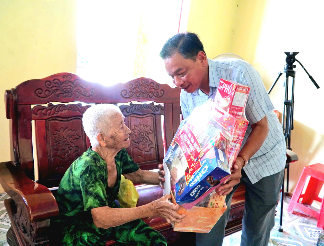 Lãnh đạo tỉnh Kiên Giang chúc Tết cổ truyền Chôl Chnăm Thmây tại U Minh Thượng