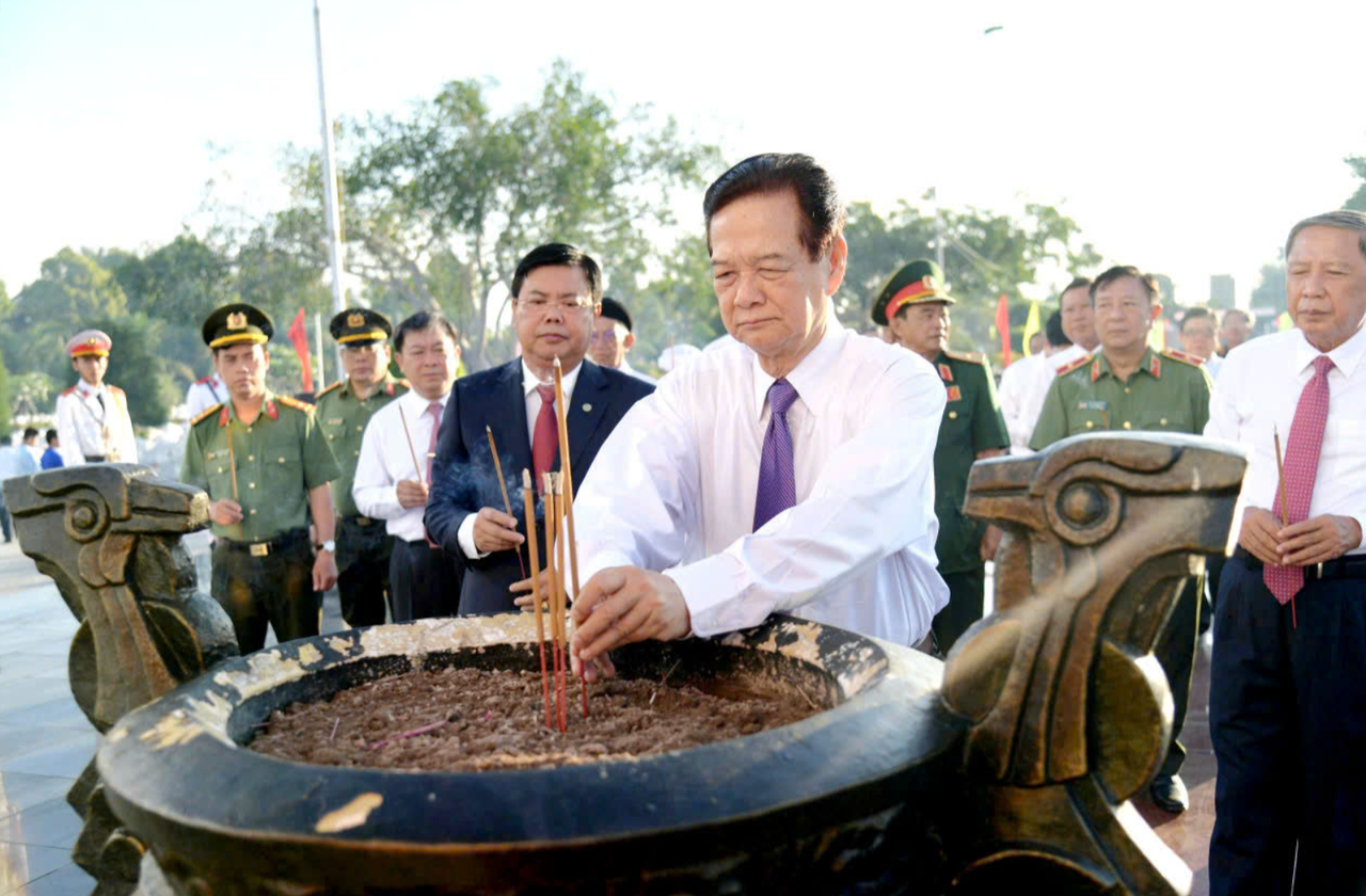 Kiên Giang long trọng tổ chức Lễ kỷ niệm 50 năm Ngày giải phóng miền Nam, thống nhất đất nước