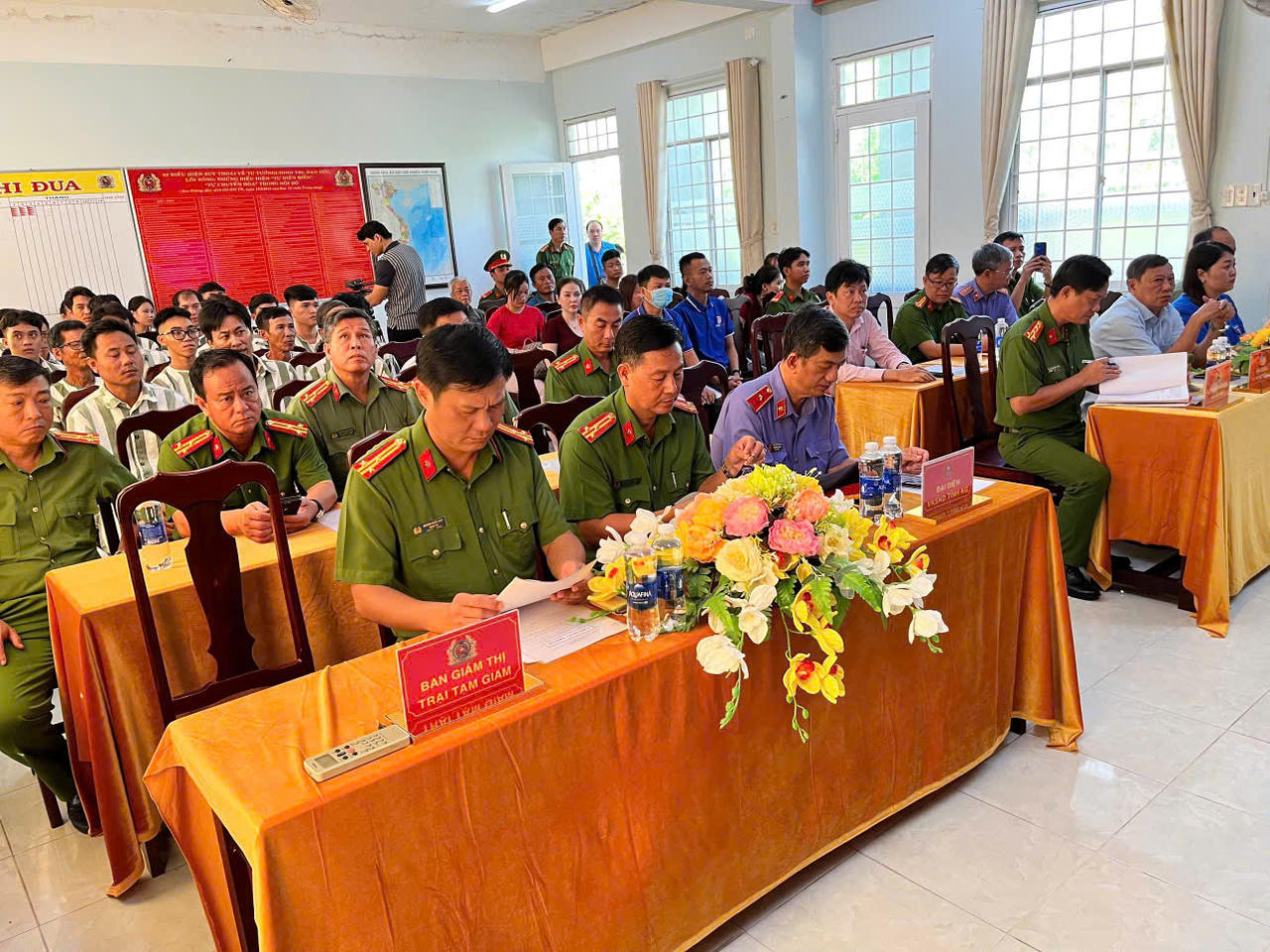 Các địa phương đồng loạt công bố quyết định đặc xá của Chủ tịch nước